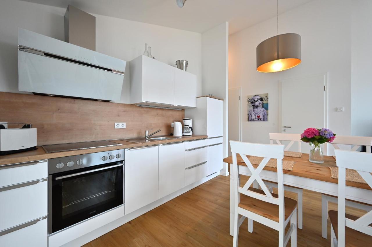 Ferienwohnung La Mola Glowe Esterno foto